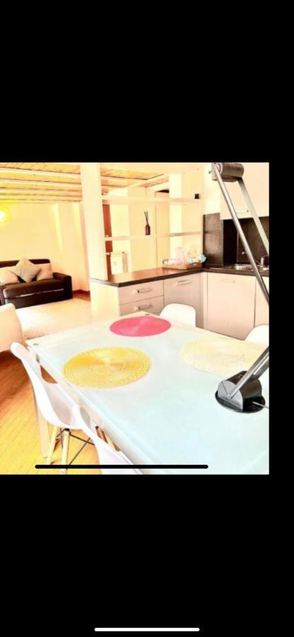 Garibaldi Deluxe Suite Mailand Exterior foto